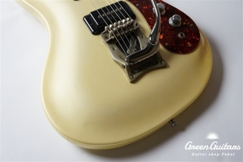 The Ventures model - Pearl White