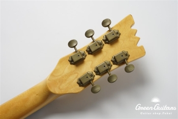 The Ventures model - Pearl White