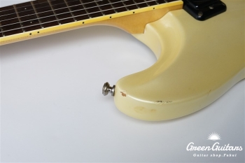 The Ventures model - Pearl White