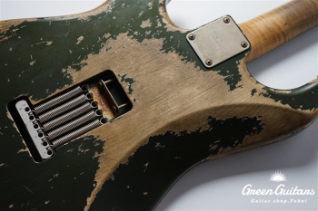 XSC-2 - Vintage Charcoal Frost Metallic / Super Heavy Aged / Alder