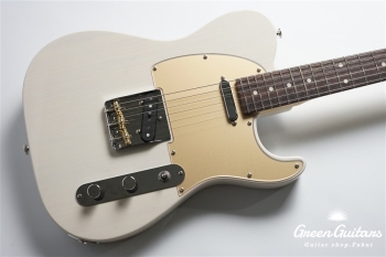 MT2-STD/R - White Blonde / Gold Acryl Pick Guard