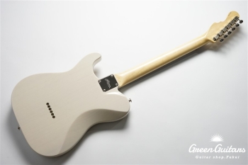 MT2-STD/R - White Blonde / Gold Acryl Pick Guard