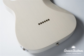 MT2-STD/R - White Blonde / Gold Acryl Pick Guard