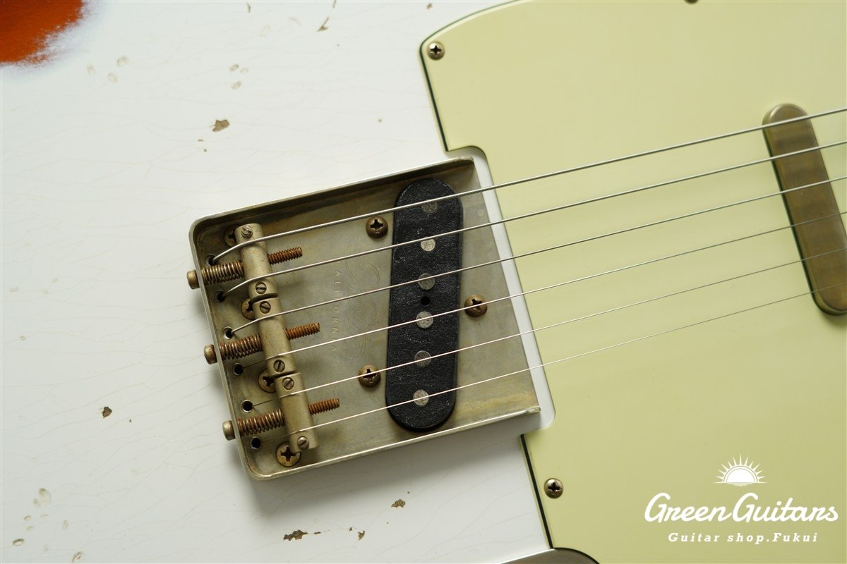 XTC-1 - Olympic White over 3 Tone Burst / Heavy Aged / Alder