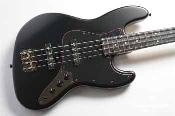 Made in Japan Limited Hybrid II Jazz Bass, Noir