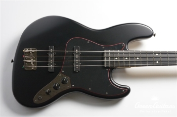 Made in Japan Limited Hybrid II Jazz Bass, Noir