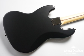 Made in Japan Limited Hybrid II Jazz Bass, Noir