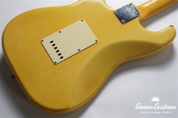 ST-67-85 - Vitnage White