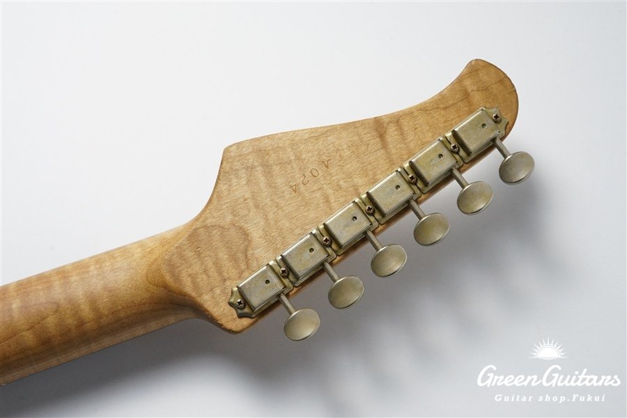 XSC-2 - 3 Tone Sunburst / Heavy Aged / Alder