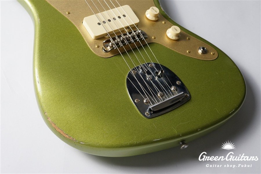 Model JM. Patina #261 Light Aged - Vintage Ice Blue Metallic with Brass Vibration