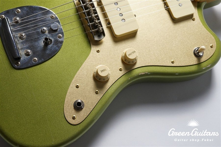 Model JM. Patina #261 Light Aged - Vintage Ice Blue Metallic with Brass Vibration