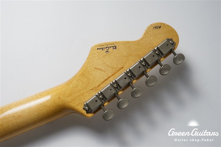 Model JM. Patina #261 Light Aged - Vintage Ice Blue Metallic with Brass Vibration