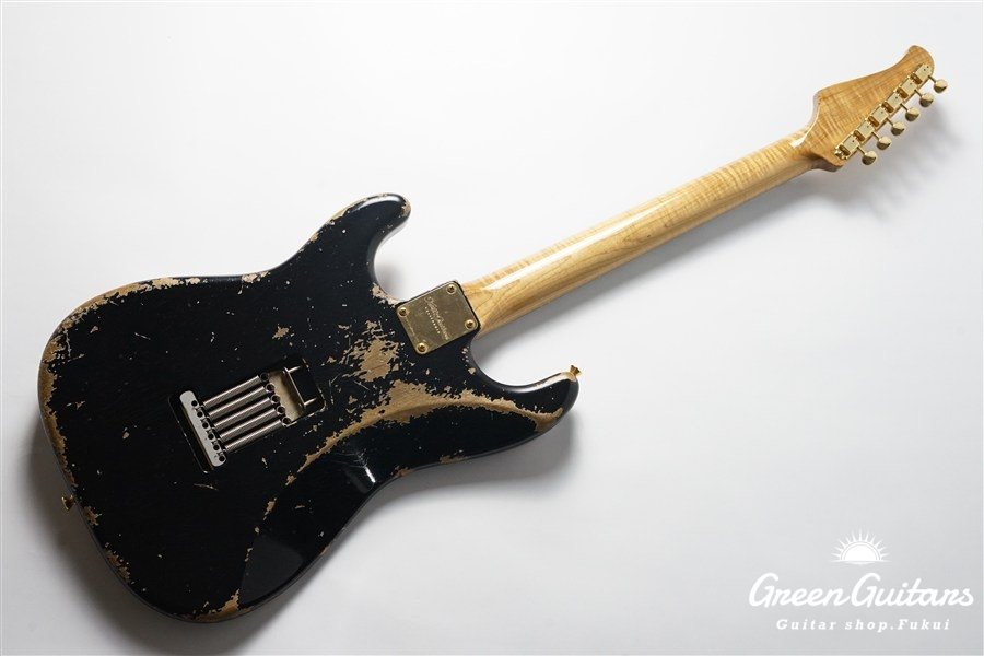 XSC-2 - Black / Heavy Aged / Alder / Gold Hard Wear