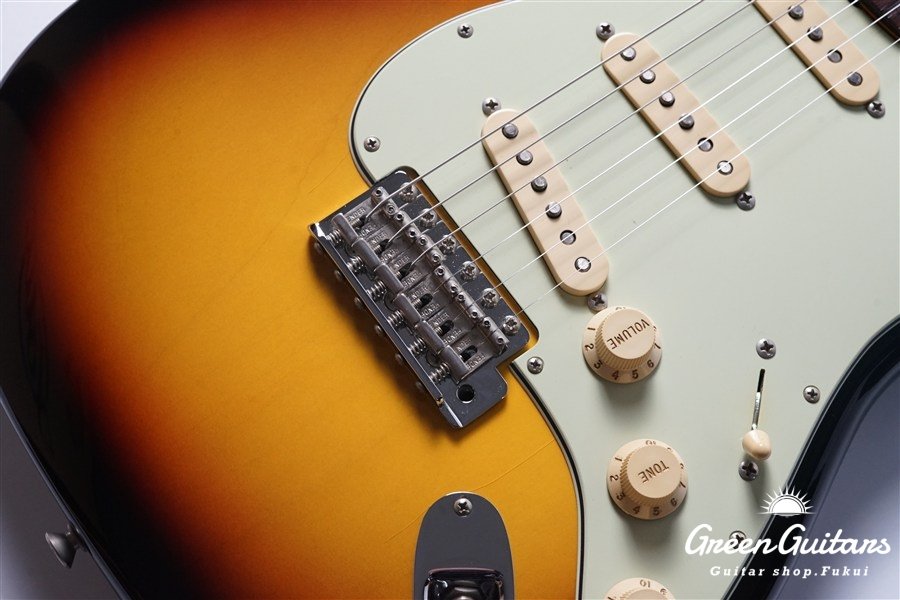 1961 Stratocaster - 3-Color Sunburst