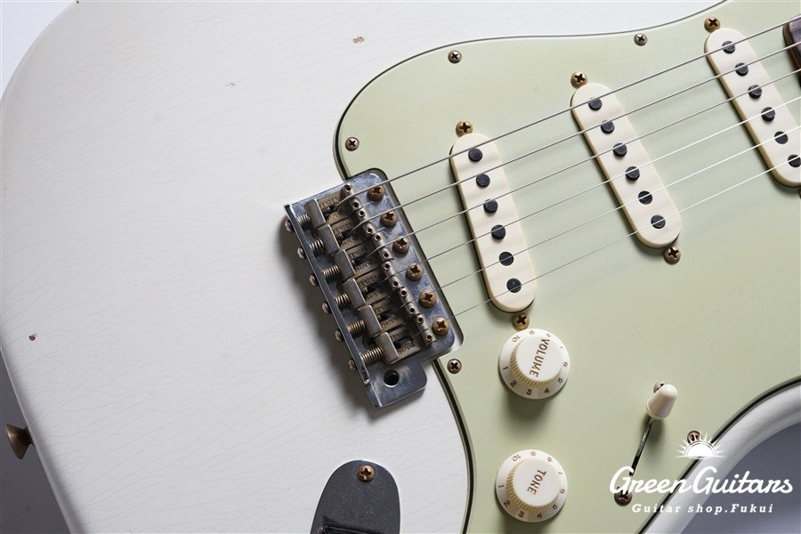Limited 62/63 Stratocaster Journeyman Relic - Aged Olympic White