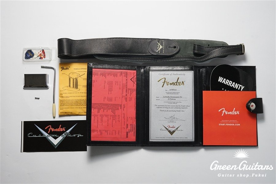 Limited 62/63 Stratocaster Journeyman Relic - Aged Olympic White