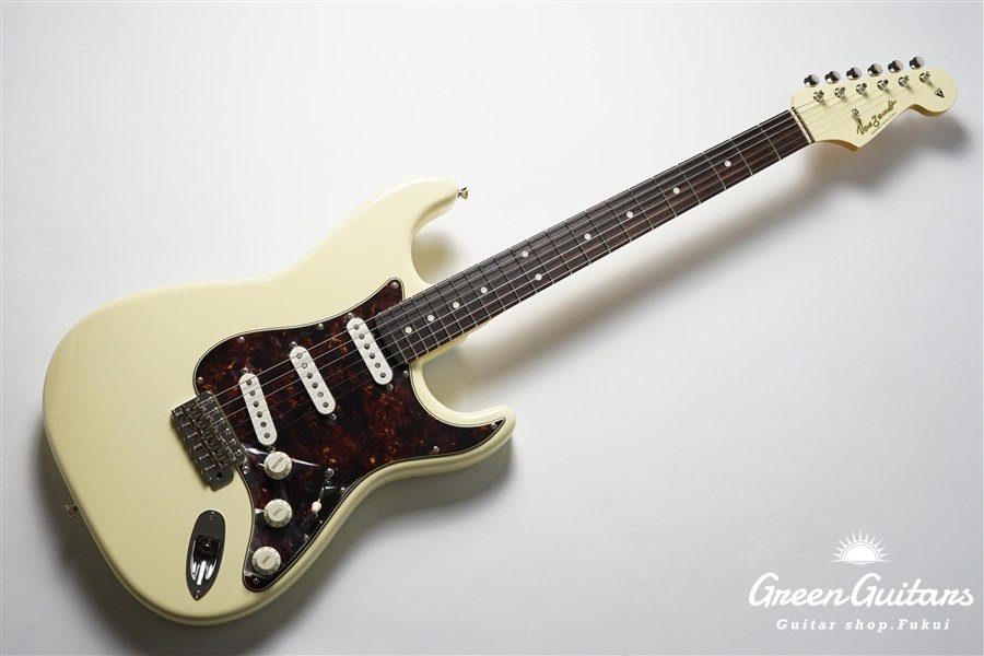 STV-R2 - Vintage White