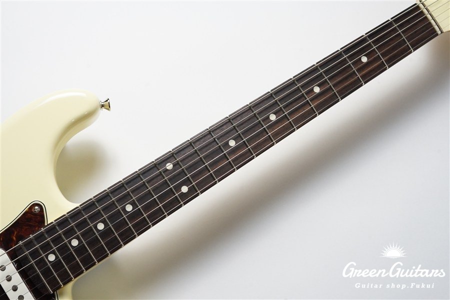 STV-R2 - Vintage White