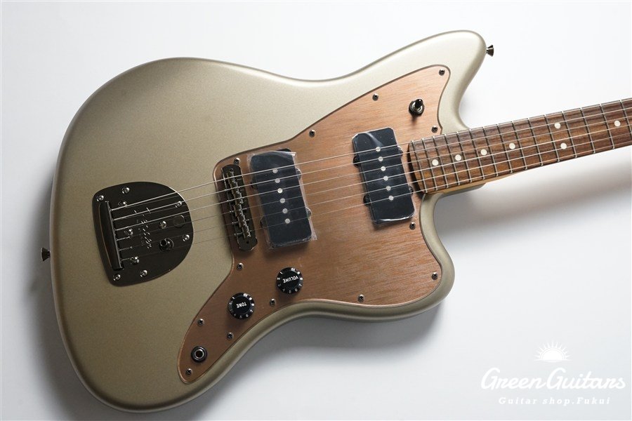Made in Japan Hybrid II 2026 Collection Jazzmaster Satin Metallic - Matte Champagne Mirage