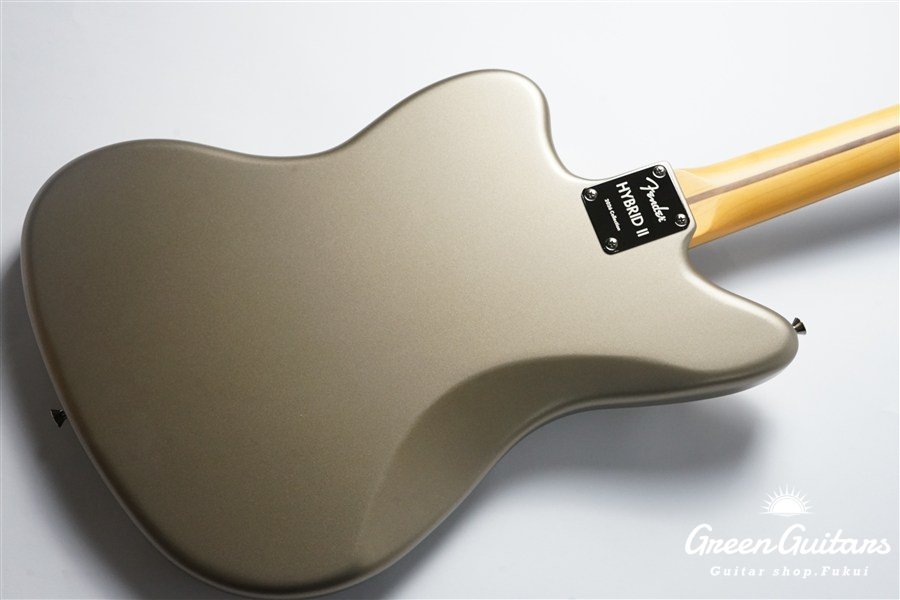 Made in Japan Hybrid II 2026 Collection Jazzmaster Satin Metallic - Matte Champagne Mirage