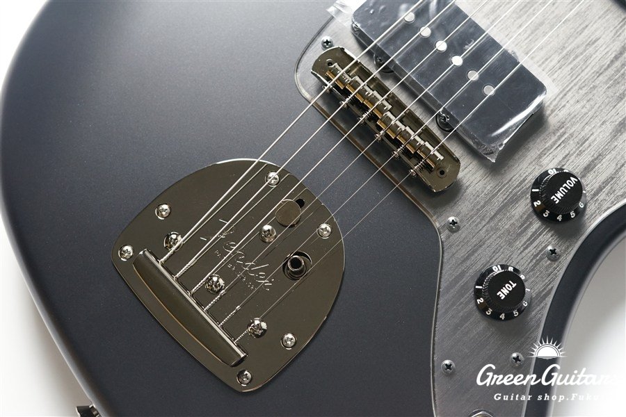 Made in Japan Hybrid II 2026 Collection Jazzmaster Satin Metallic - Matte Phantom Black