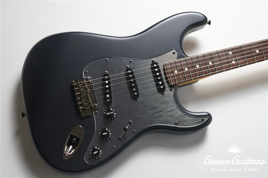Made in Japan Hybrid II 2026 Collection Stratocaster Satin Metallic - Matte Phantom Black