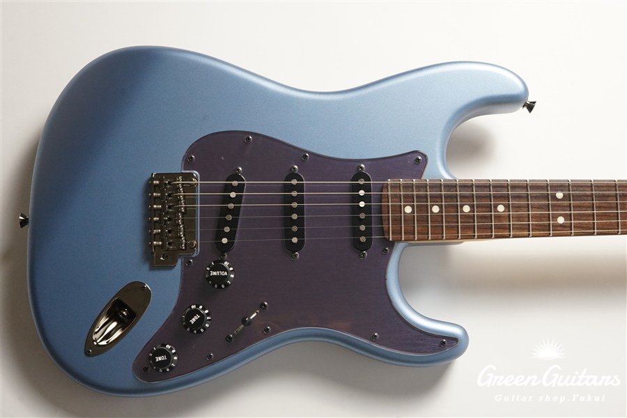 Made in Japan Hybrid II 2026 Collection Stratocaster Satin Metallic - Matte Aero Blue