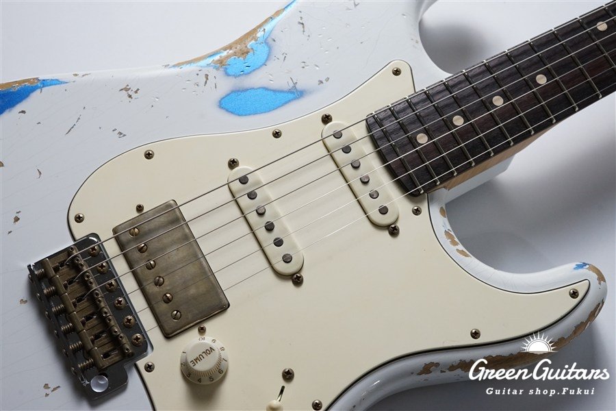 XSC-2 - Olympic White over Lake Placid Blue / Heavy Aged / Alder