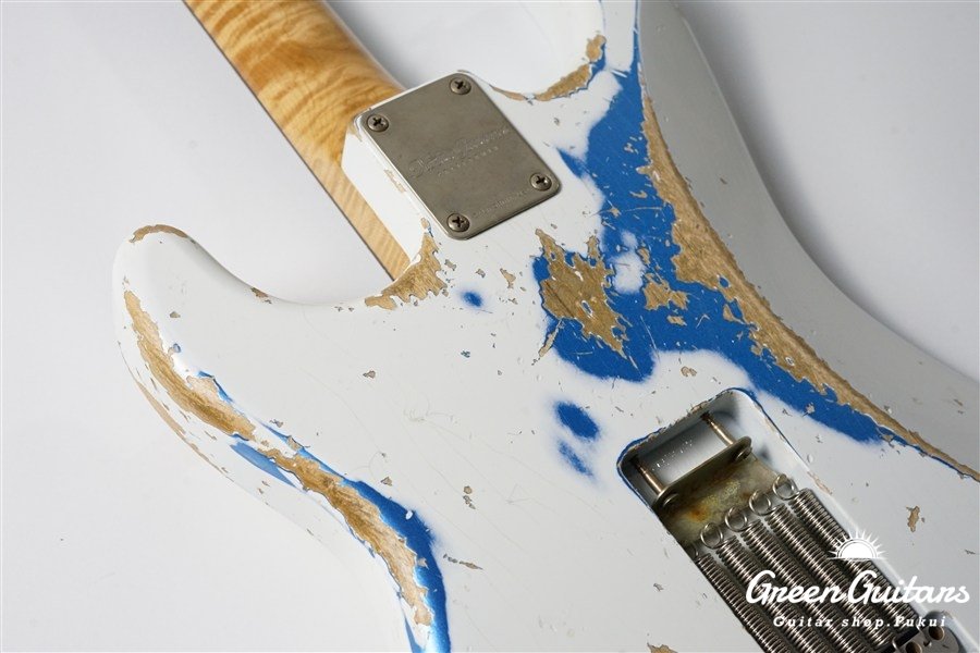 XSC-2 - Olympic White over Lake Placid Blue / Heavy Aged / Alder