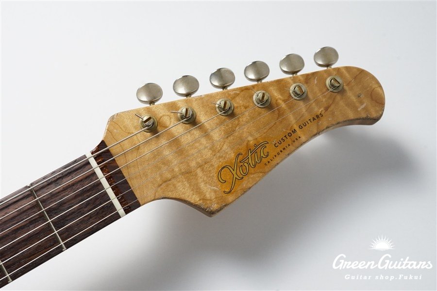 XSC-2 - Faded Firemist Silver over 3 Tone Burst / Heavy Aged / Alder