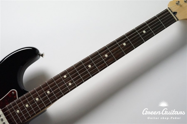 Made in Japan Hybrid II Stratocaster - Black