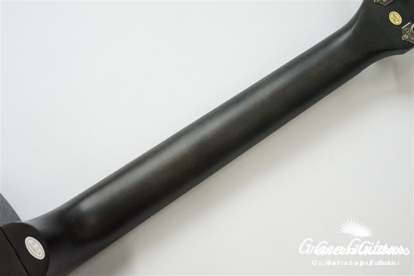 YM-02 - BLK