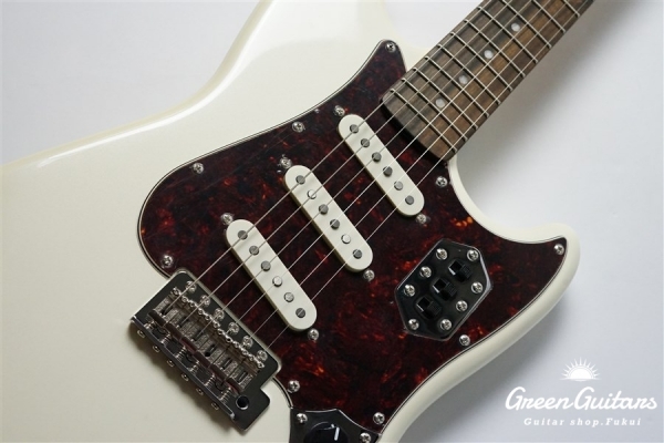 Paranormal Cyclone - Pearl White