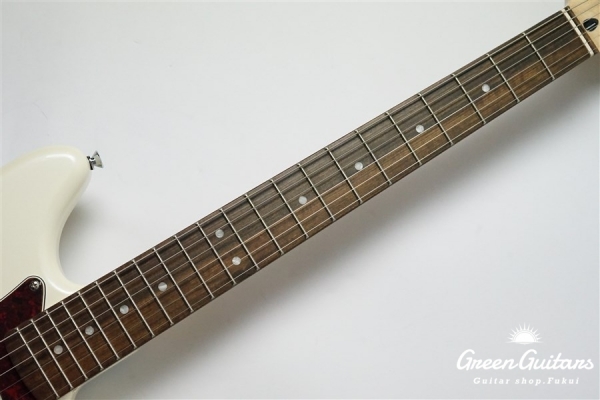 Paranormal Cyclone - Pearl White
