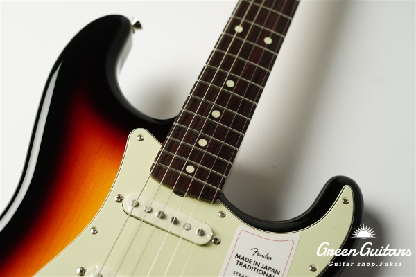 Made in Japan Traditional 60s Stratocaster - 3-Color Sunburst