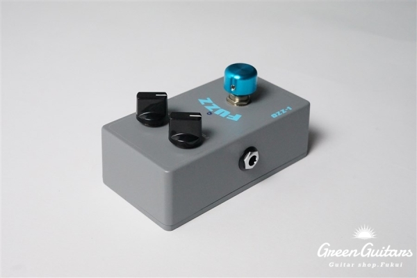 Super Retro Fuzz OZZ-1