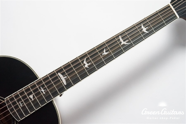 SE P20E - Satin Black Top