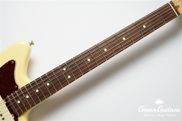 American Performer Jazzmaster - Vintage White