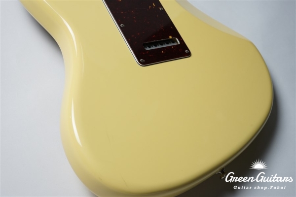 American Performer Jazzmaster - Vintage White