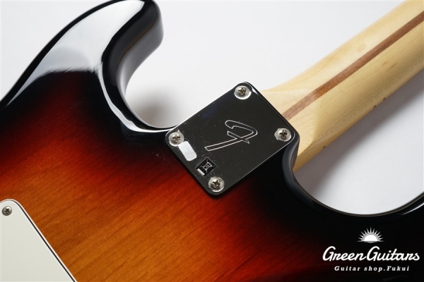 Player Stratocaster - 3-Color Sunburst