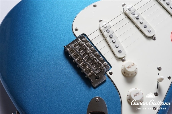 Classic Vibe ’60s Stratocaster - Lake Placid Blue