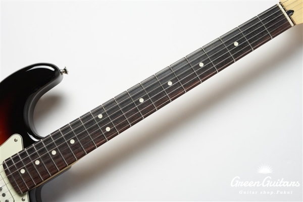 Made in Japan Hybrid II Stratocaster - 3-Color Sunburst