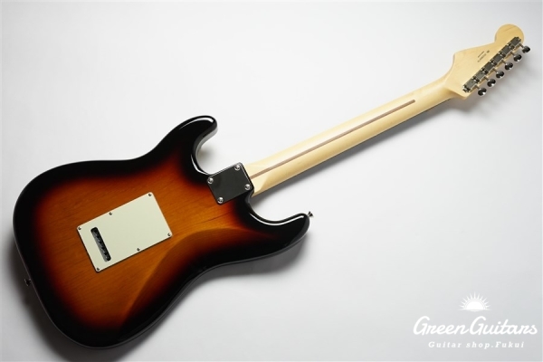Made in Japan Hybrid II Stratocaster - 3-Color Sunburst
