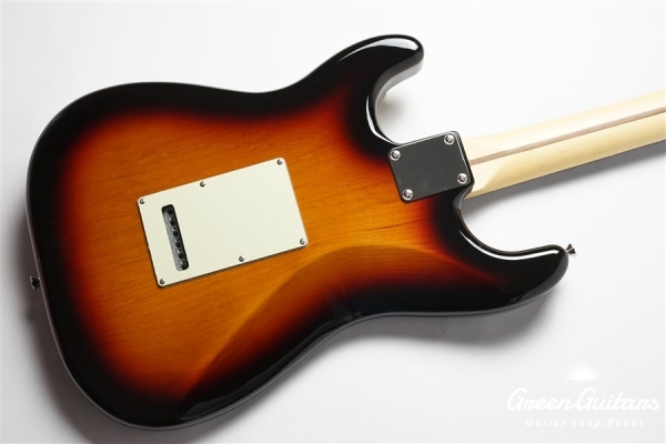 Made in Japan Hybrid II Stratocaster - 3-Color Sunburst