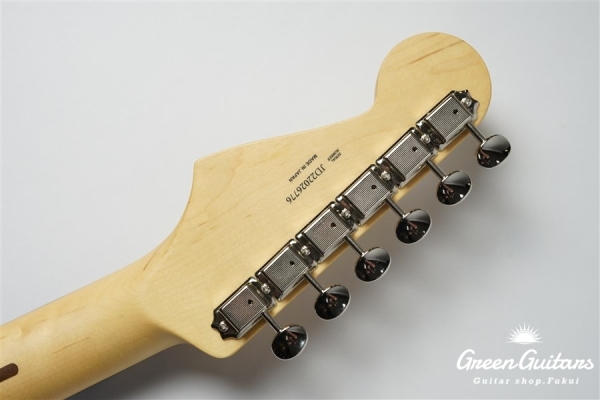 Made in Japan Hybrid II Stratocaster - 3-Color Sunburst