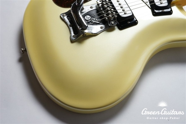 MARK-I VM-1965 LEFTY - Pearl White