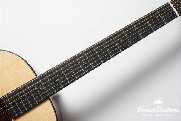 Acoustic Model-AD Sitka Spruce/African Mahogany