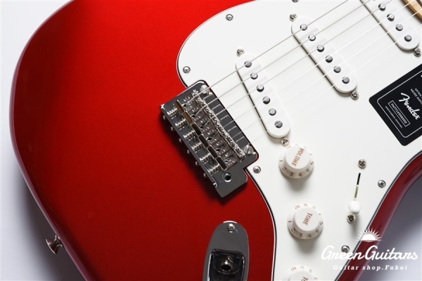 Player Stratocaster - Candy Apple Red