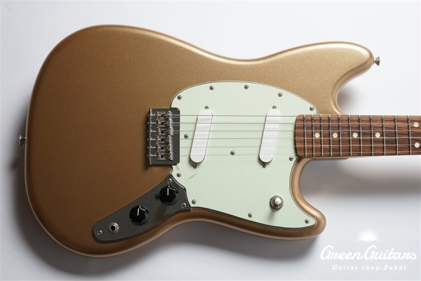 Player Mustang - Firemist Gold