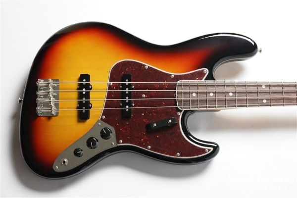 American Vintage II 1966 Jazz Bass - 3-Color Sunburst